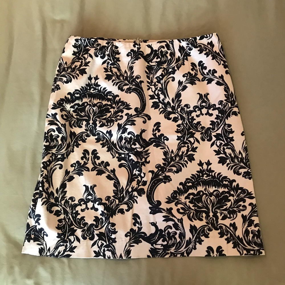 Talbots Sz.10 Black & Cream A-Line Skirt